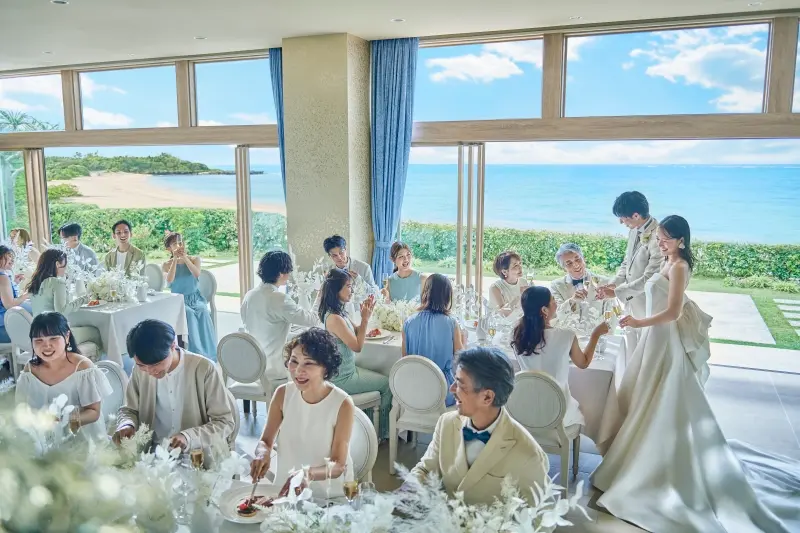 乾杯・記念撮影の写真